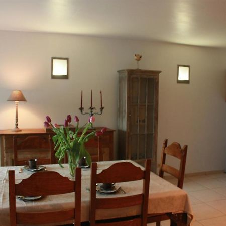 B&B Chession Falaën Екстериор снимка